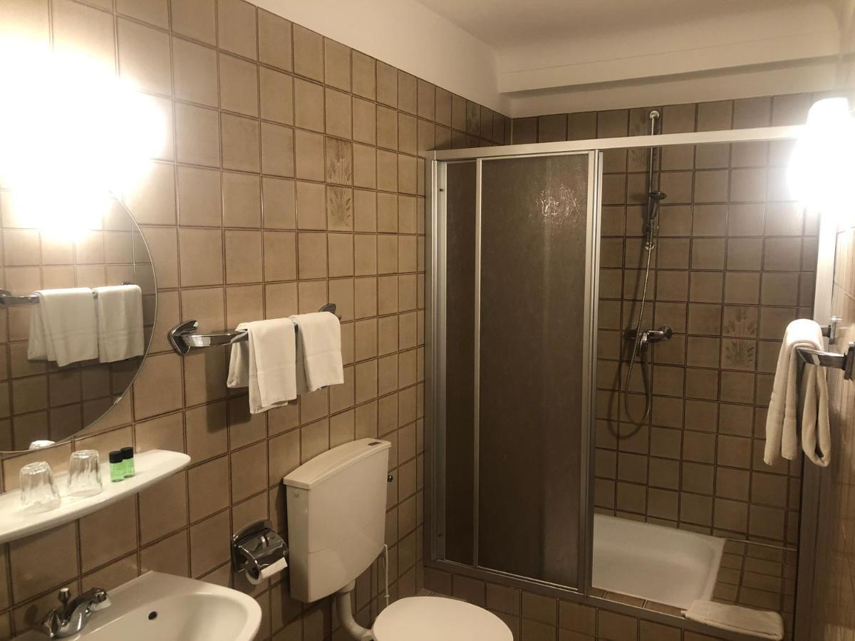 Hotel Du Parc Diekirch Exteriör bild
